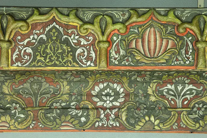 Detail des Wandgesimses des Damaskuszimmers