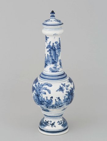 Foto, gebauchte Vase mit chinoiser Bemalung in Unterglasurblau
